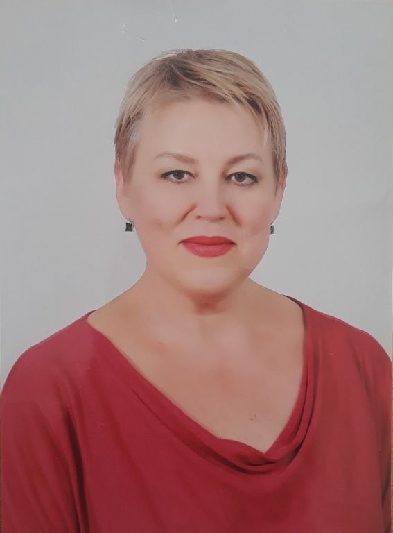 Поздравляем преподавателя фортепианного отделения Ирину Петровну Ерохину с званием "Заслуженный работник культуры Республики Калмыкия"!!!